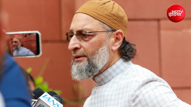 SIR से जुड़े कोर्ट के फैसले पर ओवैसी की पुनर्विचार याचिका, चुनाव आयोग पर अनियमितताओं का आरोप