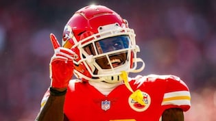 Tyreek Hill Adds Fuel To NFL Return Rumors With Latest Post