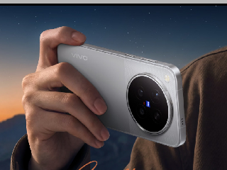 Vivo X500 सीरीज में नया मॉडल जोड़ने की तैयारी! Google Play Console में खुलासा