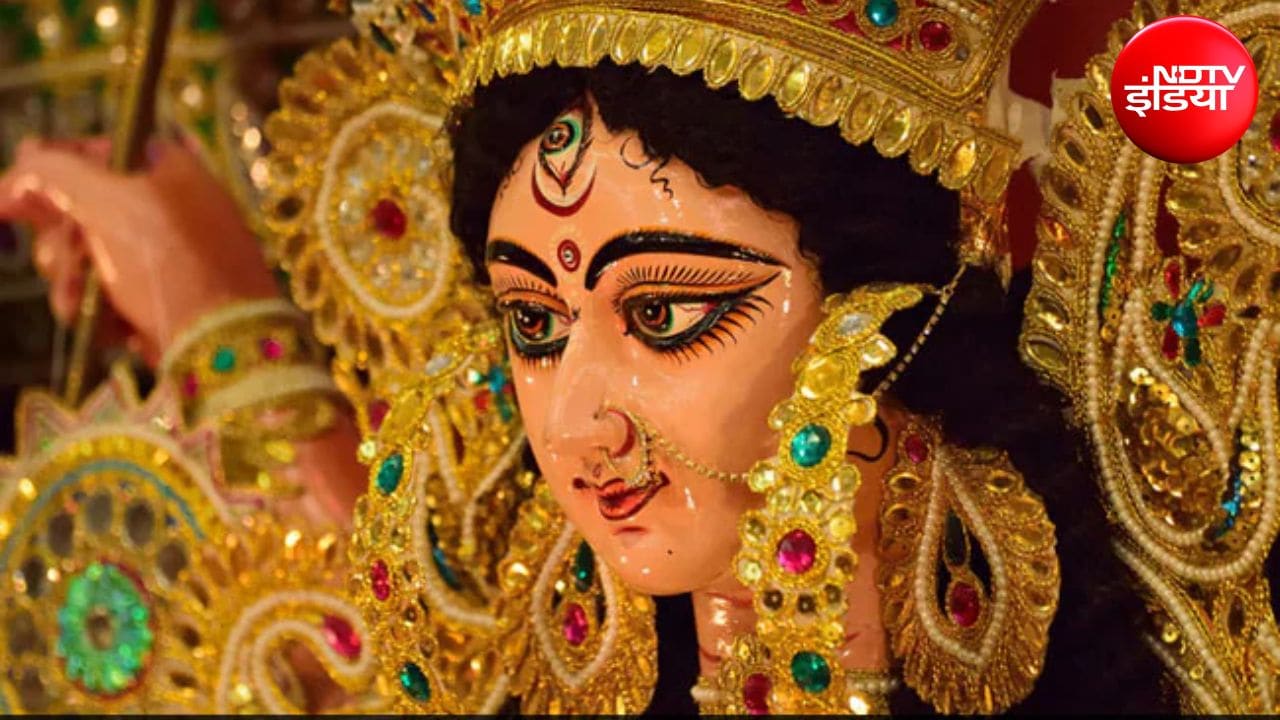 Navratri 2026: मां दुर्गा के मंत्र जपने का सही समय क्या है? जान लें जरूरी नियम