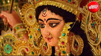 Navratri 2026: मां दुर्गा के मंत्र जपने का सही समय क्या है? जान लें जरूरी नियम