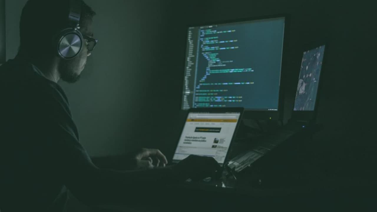Team Trump Faces Backlash After US Hackers Face $1,000 Monthly Pay Cut