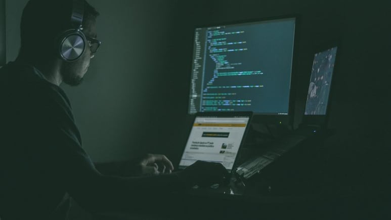 Team Trump Faces Backlash After US Hackers Face $1,000 Monthly Pay Cut