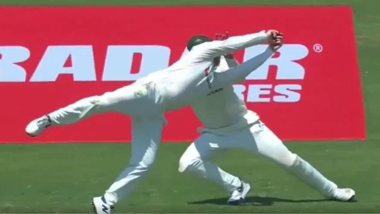 VIDEO: ये कैच है या जादू! स्टीव स्मिथ ने हवा में दिखाई कलाबाजी, हैरतअंगेज कारनामा देख टूट गया बल्लेबाज का दिल