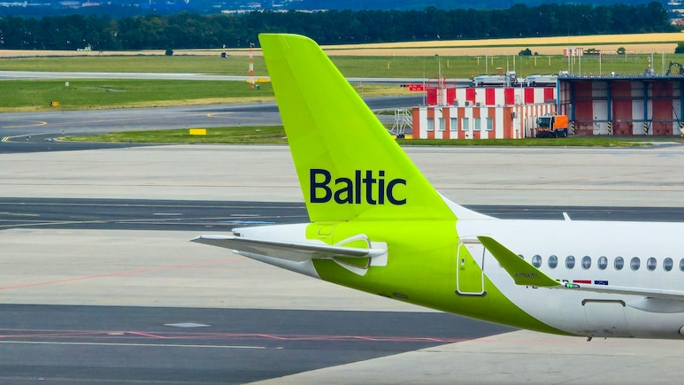 airBaltic Cuts Up To 700 Jobs As Airline Moves To Reduce Mounting Debt