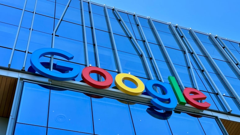 Alphabet Shares Extend Decline To 13.7%, Biggest Drop On Record
