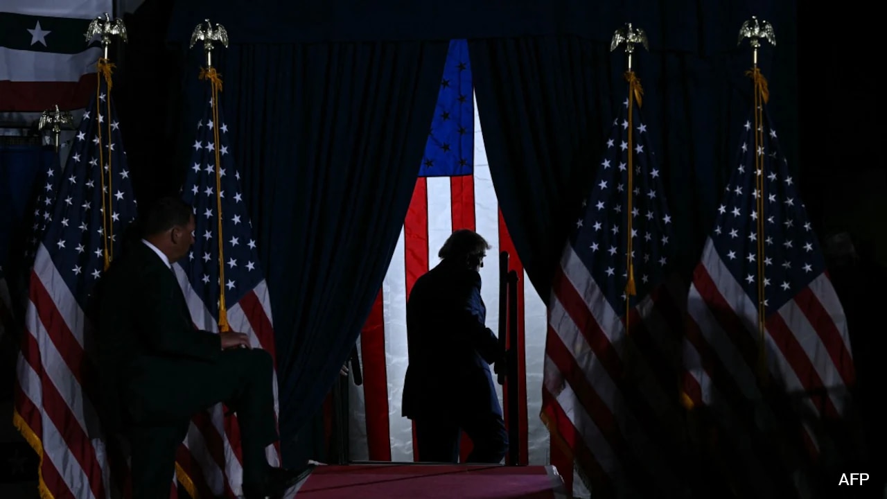 US Midterms: 470 Seats, $12 Billion And One Absent President