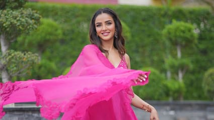 'Make Me Beautiful': Jasmine Bhasin Recalls Praying After Being Called 'Kaali'