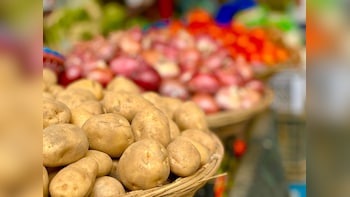 September WPI Data: Food, Fuel Prices Push Wholesale Inflation To Above 11%