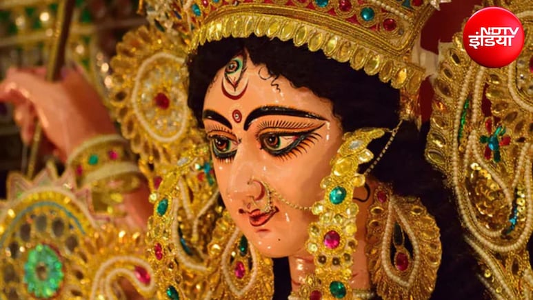 Shardiya Navratri 2026: हाथी, डोली या मुर्गा? इस साल नवरात्रि में मां दुर्गा का वाहन क्या होगा, जानिए शुभ-अशुभ संकेत