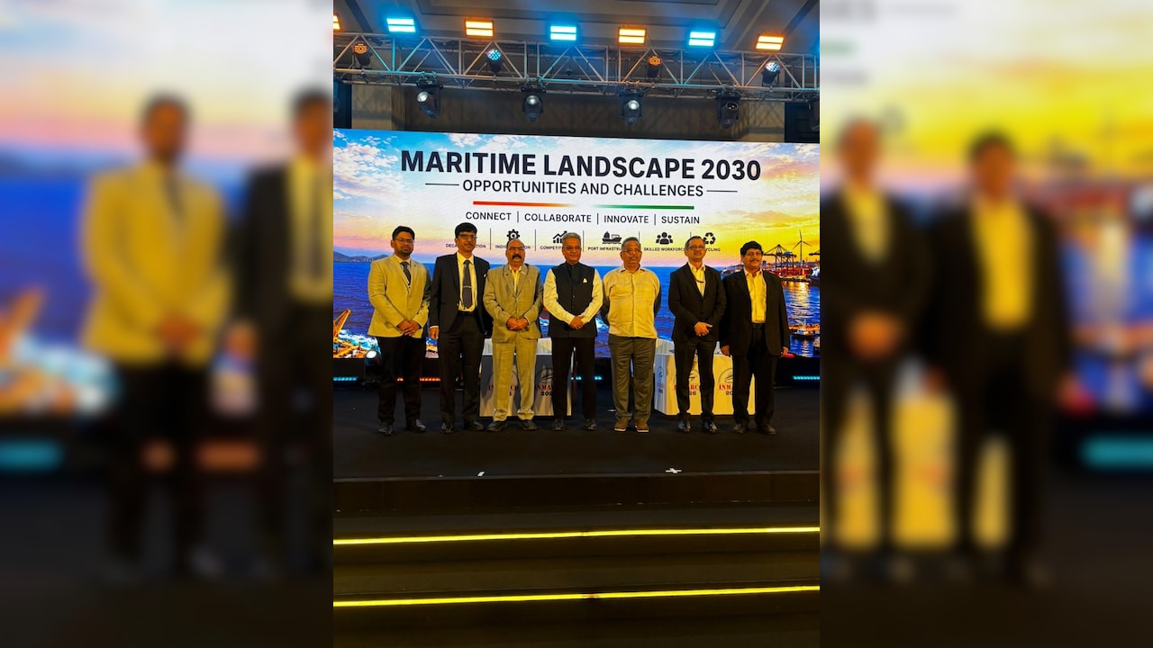 Hindustan Shipyard Signs MoU With KSPL To Boost Shipbuilding Capacity In Andhra