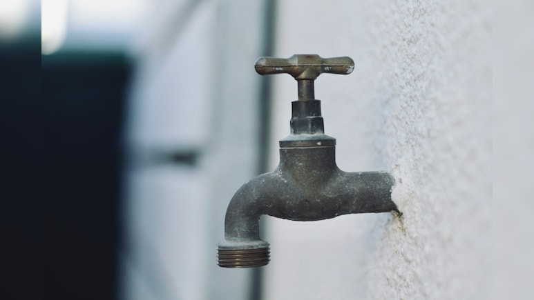 Mira-Bhayandar Water Crisis: Tanker Prices Hiked 50%, Residents Pay Rs 600 To Rs 700 For 500 Litres