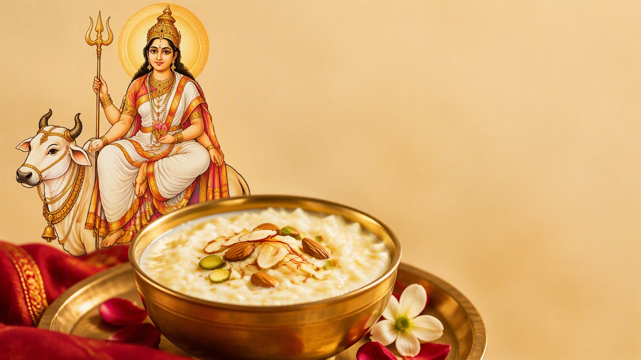 Navratri 1st Day: नवरात्रि के पहले दिन मां शैलपुत्री को लगाएं गाय के दूध से बनी खीर का प्रसाद, फटाफट नोट करें रेसिपी