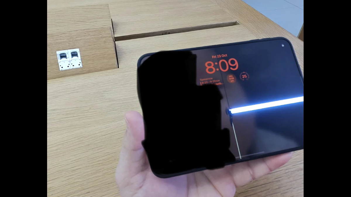 iPhone Duo बिके देर नहीं हुई टूटने लगी स्क्रीन! यूजर्स ने दिखाईं फोटो