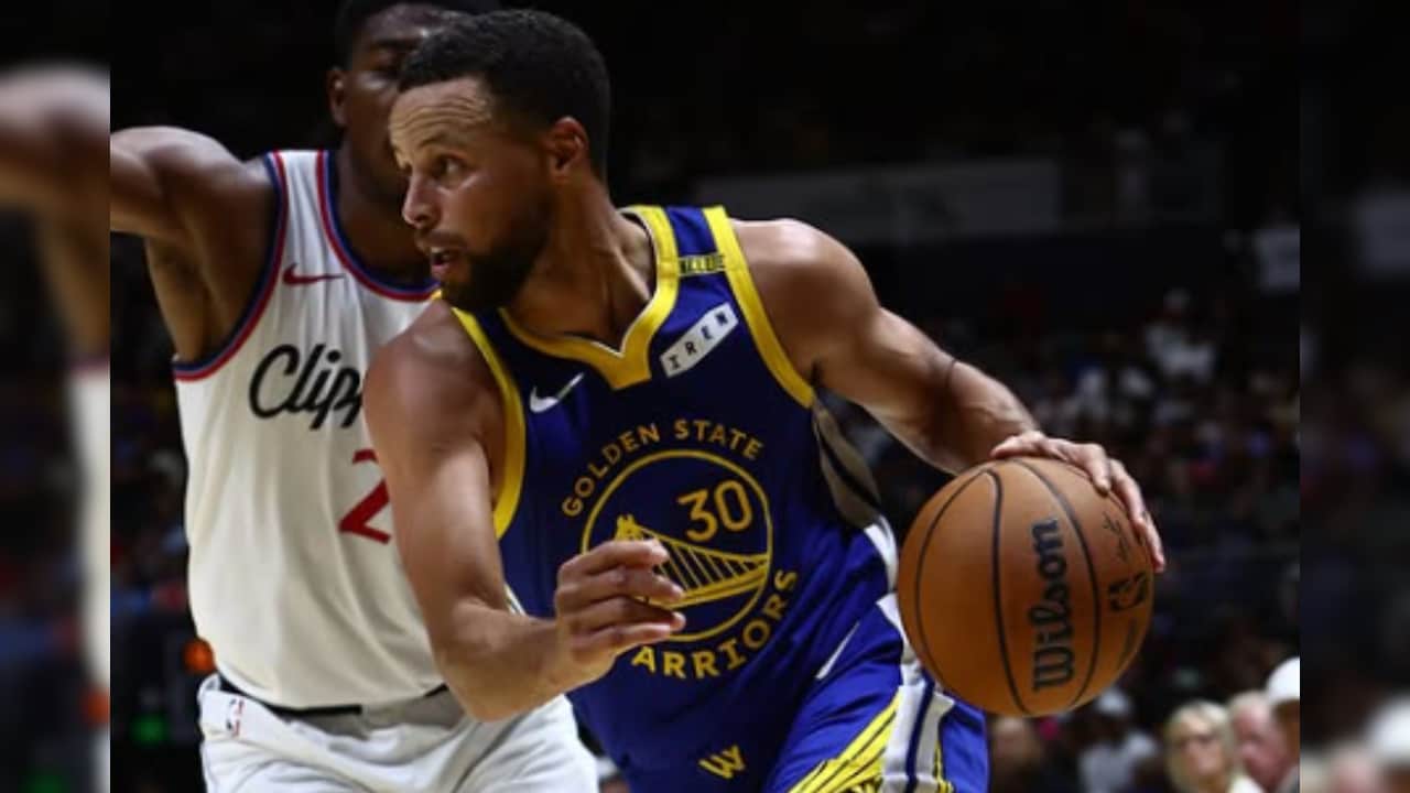 Steph Curry tweaks ankle in Warriors practice; Steve Kerr says he is fine