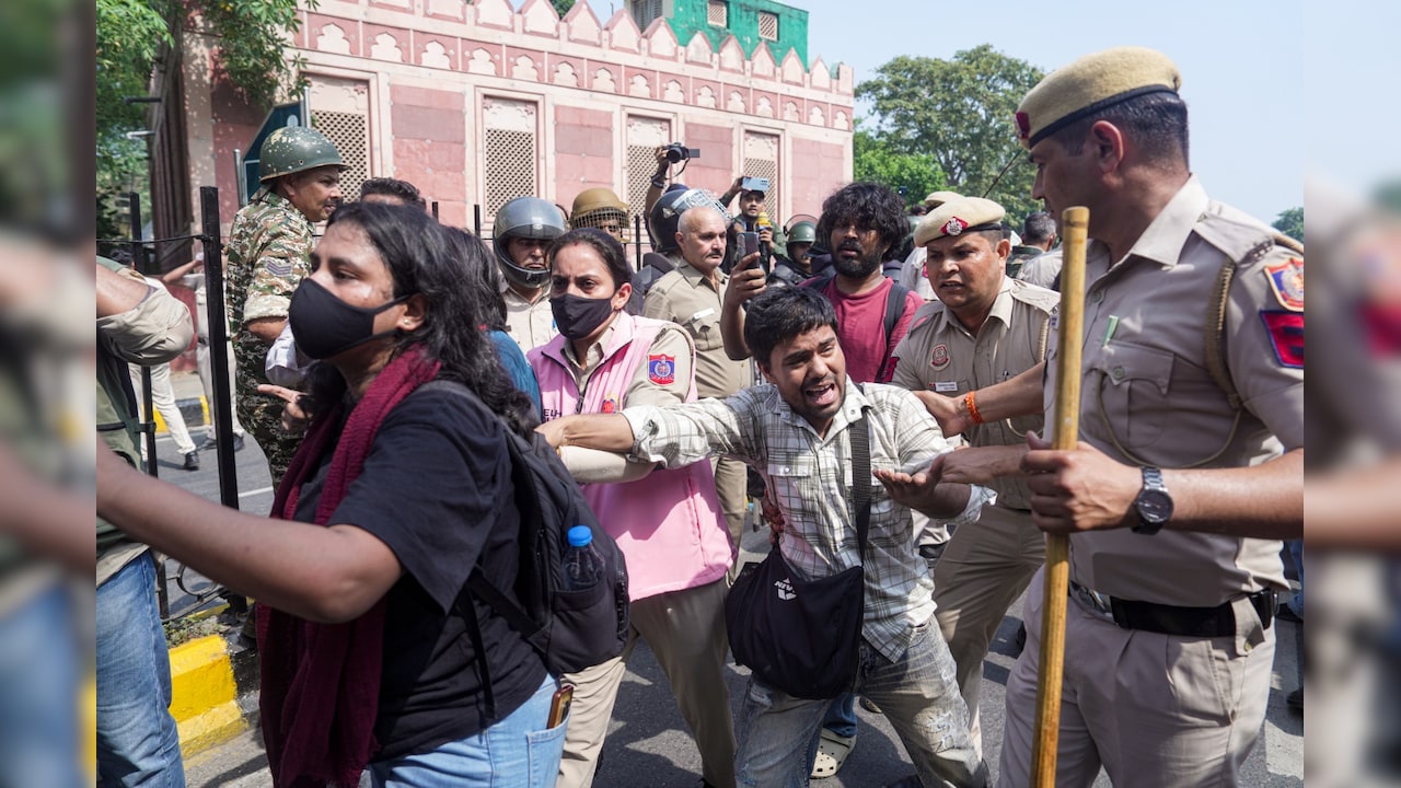 Delhi CJP Protest News LIVE: 1,000 People Detained In Delhi Since Last Night