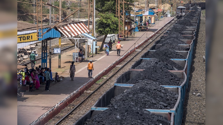India Shelves Import Plan to Tackle Diminished Coal Stockpiles