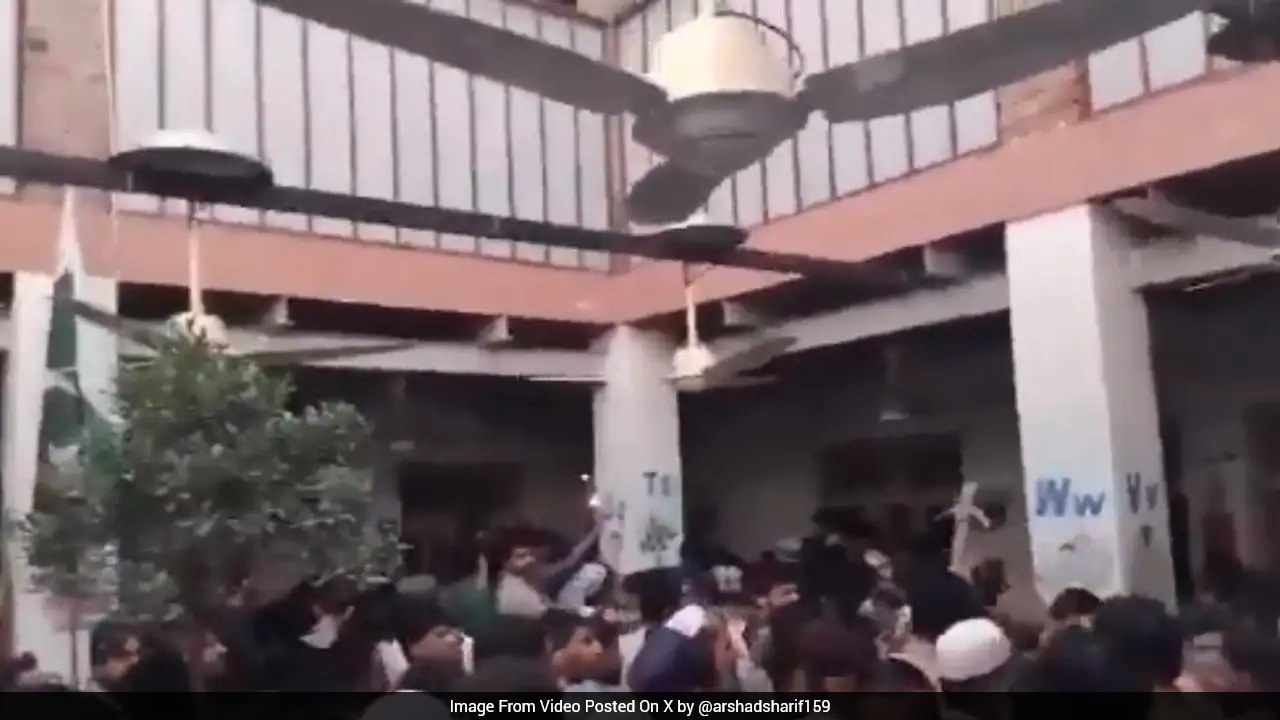27 Students, Teacher Killed After School Roof Collapses In Pakistan