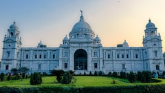 Which City Is Known As The London Of India?