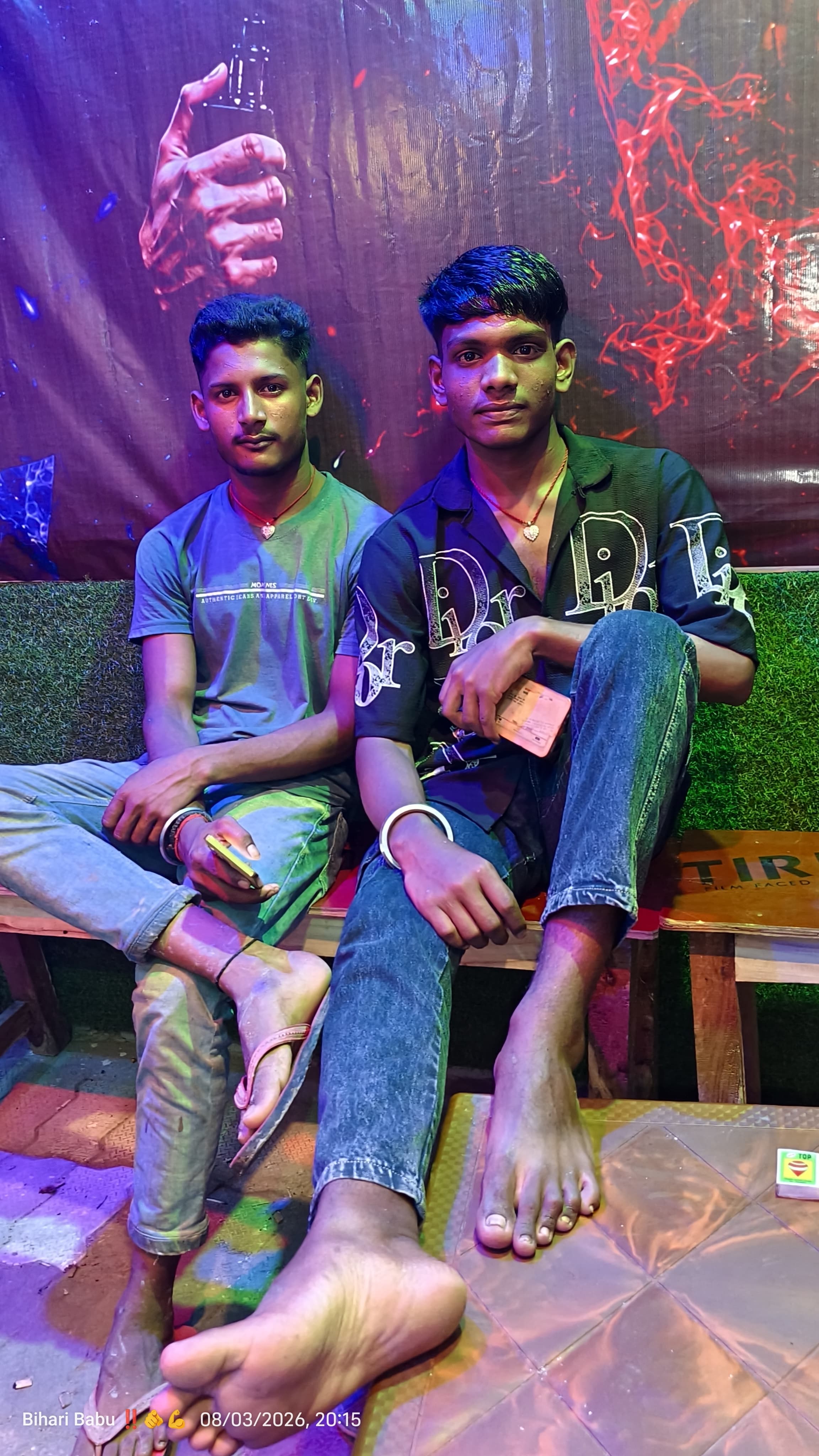 दही लेने गए दोस्त हादसे का हुए शिकार दही लेने गए दोस्त हादसे का हुए शिकार