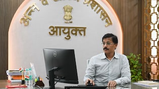 दिवाली से पहले तुकाराम मुंढे का बड़ा एक्शन, FDA ने 12.74 करोड़ का माल किया जब्त, कई लाइसेंस सस्पेंड, 22 FIR