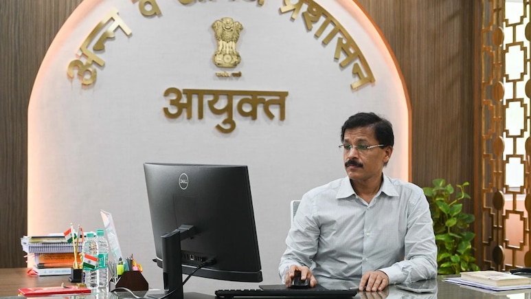 दिवाली से पहले तुकाराम मुंढे का बड़ा एक्शन, FDA ने 12.74 करोड़ का माल किया जब्त, कई लाइसेंस सस्पेंड, 22 FIR