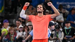 Carlos Alcaraz Advances To Tokyo Semifinals After Denis Shapovalov Injury
