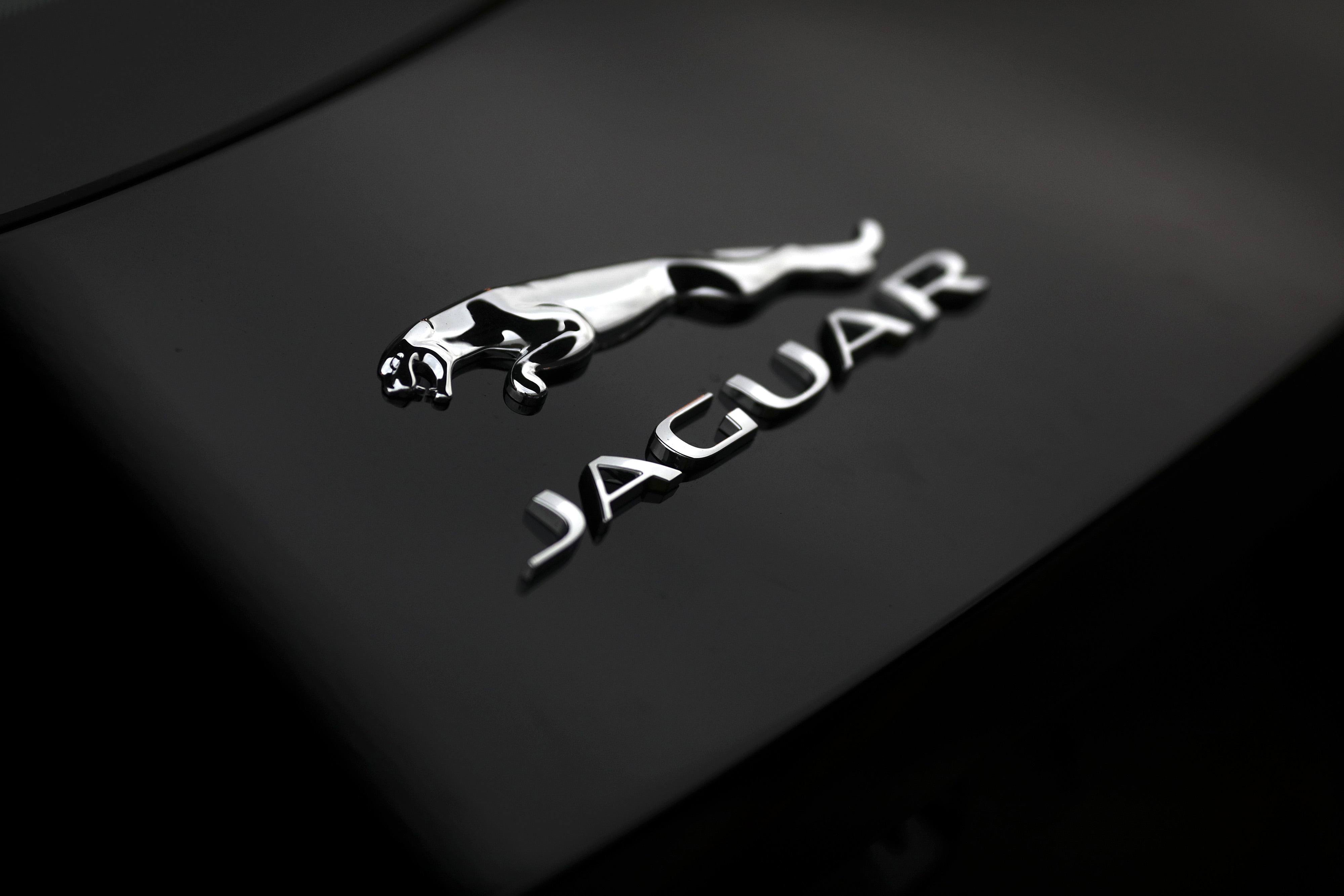 Jaguar Unveils 130,000 Pound Electric Car in UK Brand's Reboot