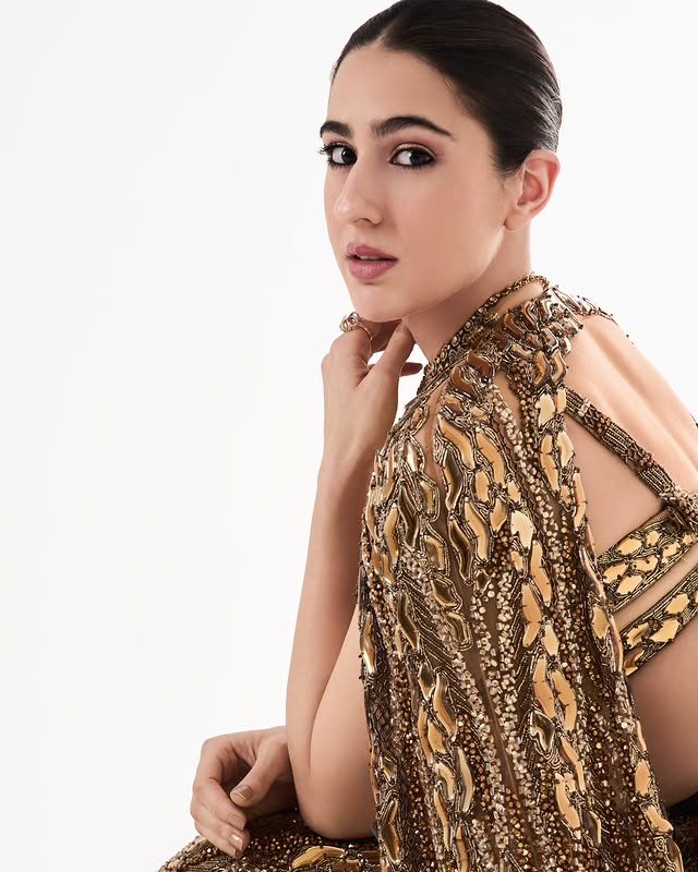 Sara Ali Khan On How Nepotism Has Become A "Bad Word"