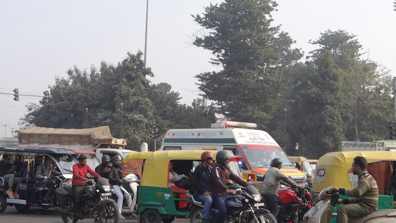 Delhi Vehicle Entry Restrictions From November 1: Who Can Enter Under Revised GRAP Rules?