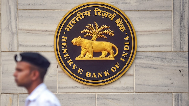 RBI Raises Daily CRR Requirement For Banks To 99% From October 16