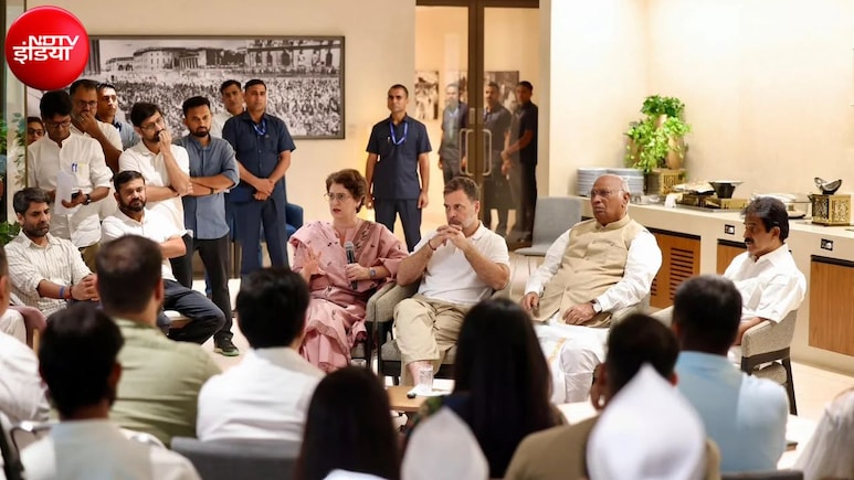 दुर्गा पूजा तक धरना प्रदर्शन बंद करने का ऐलान, लेकिन राहुल गांधी ने बना लिया है अपना प्लान