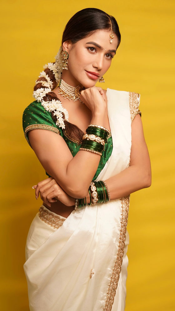 Poonam Pandey's Saree Look Is Pure Grace