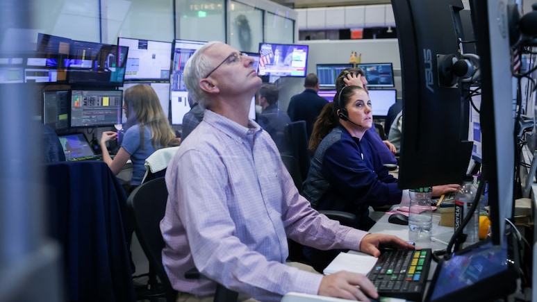 Wall Street Highlights: S&P 500, Nasdaq Rotation Hits AI Winners On Spending Worries