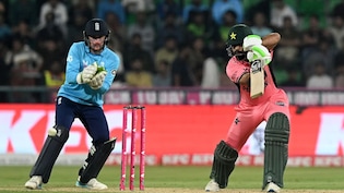 PAK vs ENG: 154/9 पर खत्म लग रही थी कहानी, फिर शादाब खान ने खेली ऐसी पारी कि इंग्लैंड से छीन ली जीत