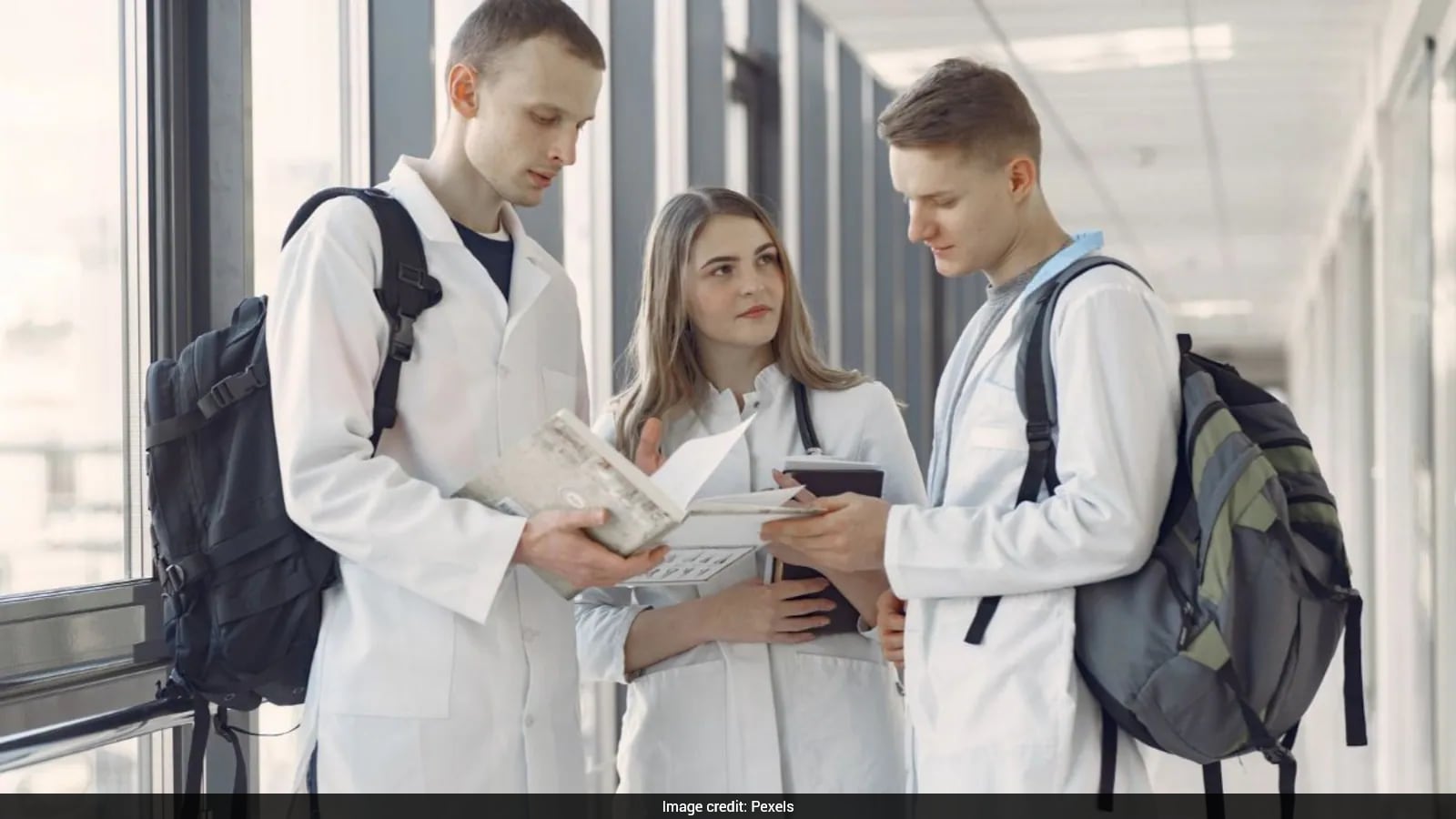 What Are Allied Healthcare Courses? Who Is Eligible To Apply, Popular Programmes