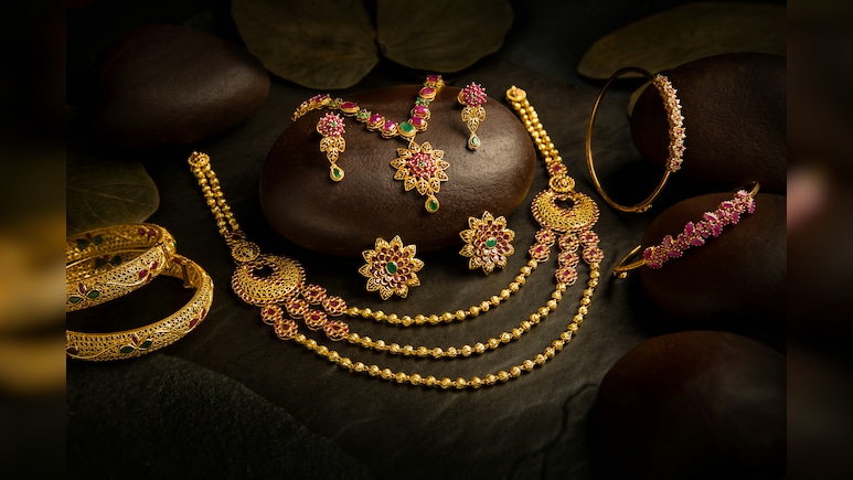 Jewellery Stocks In The Red: Kalyan Jewellers, PC Jeweller, Sky Gold, Senco Fall Up To 5%