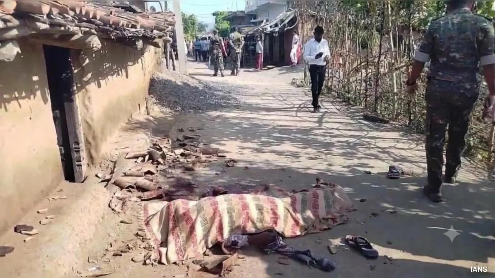 Man Killed in Jharkhand Village Over Witchcraft Suspicion, Police Investigate