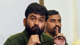 मैं गिरफ्तार होने को तैयार, लेकिन लोकतंत्र बचाने के लिए लड़ता रहूंगा... दिल्ली रवाना होने से पहले बोले दीपके