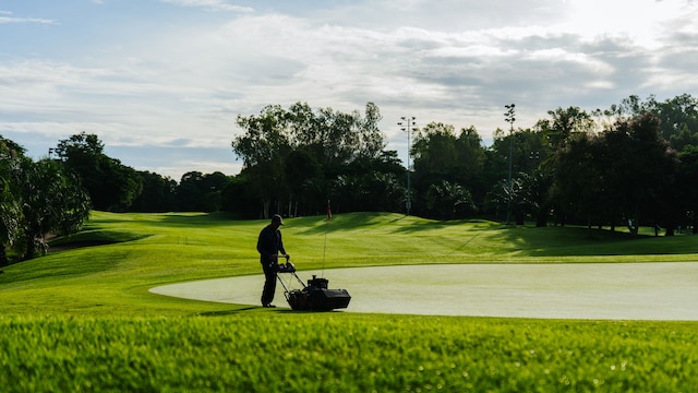 Living Near A Golf Course: Could The Green Views Come With Hidden ...