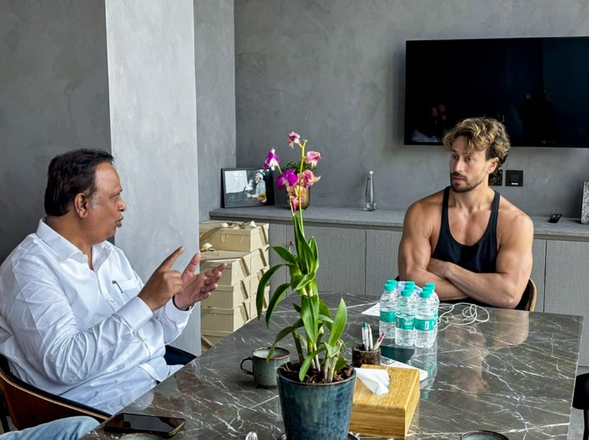 Maharashtra Minister Ashish Shelar meets actor Tiger Shroff and inquires about his wellbeing in Mumbai