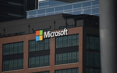 Microsoft Defends H-1B Visa Use After US Suspends Green Card Filings