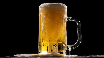 Beer Sales Jump 50%: Karnataka's Q2 Excise Revenue Crosses Rs 11,500-Crore Mark