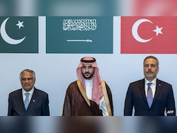 Opinion | Pakistan's Saudi Pact Is Now Entering Dangerous Territory - As Expected