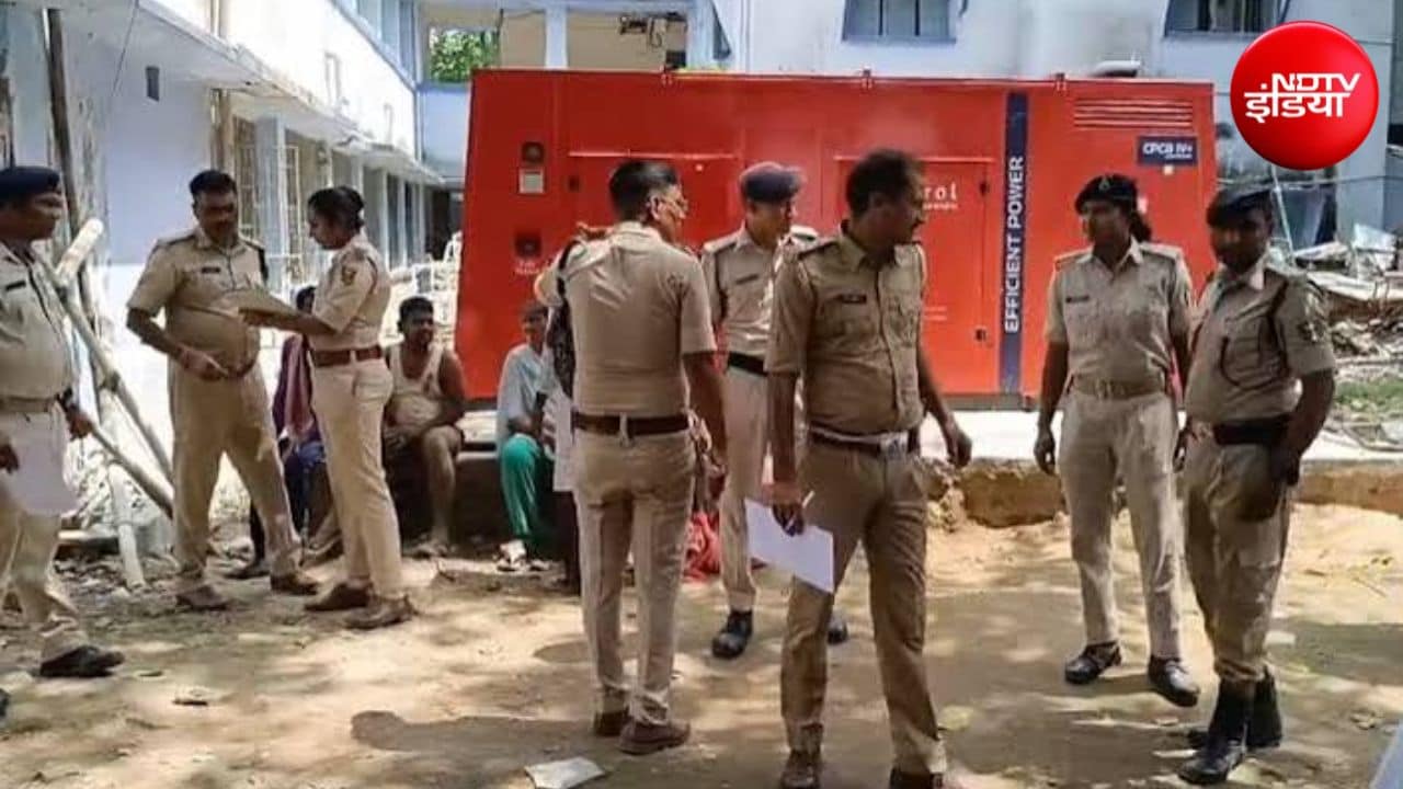 औरंगाबाद में बेटे ने पिता की चाकू मारकर की हत्या, घर से देशी कट्टा और कारतूस भी बरामद