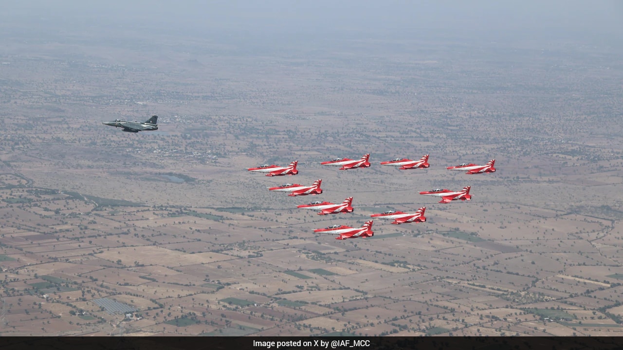 Watch: Air Force Chief Flies Final Sortie In Tejas Ahead Of Retirement