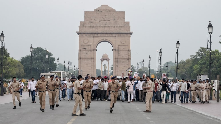 25,000 Cops, Metro Curbs, Travel Advisory: Delhi Under Thick Security Blanket Ahead Of CJP Protest