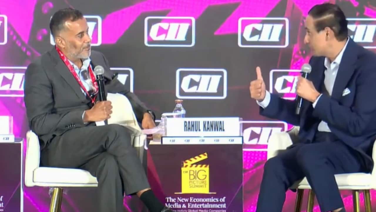 Author Chetan Bhagat, NDTV's Rahul Kanwal Discuss Balanced Journalism, AI