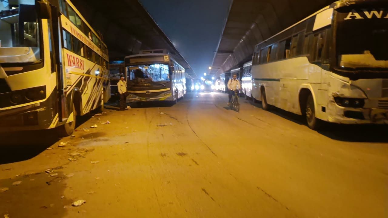 शाम होने के बाद सूनसान हो जाता है रास्ता