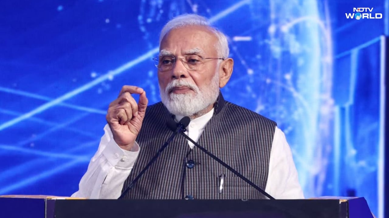 "Some Dreaming Of Disorder": PM's "Failed Product Of Congress" Jibe At Rahul Gandhi